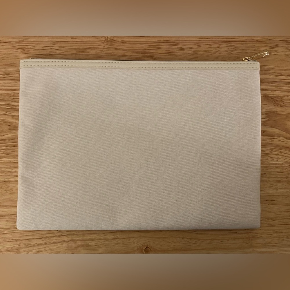 Dior Pouch - Picture 2 of 4